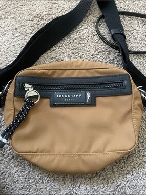 Longchamp Tan/Camel and Black Crossbody/Camera/Belt Bag